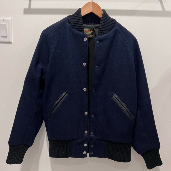 BNWOT Navy Vintage Varsity Jacket - Picture 1 of 3